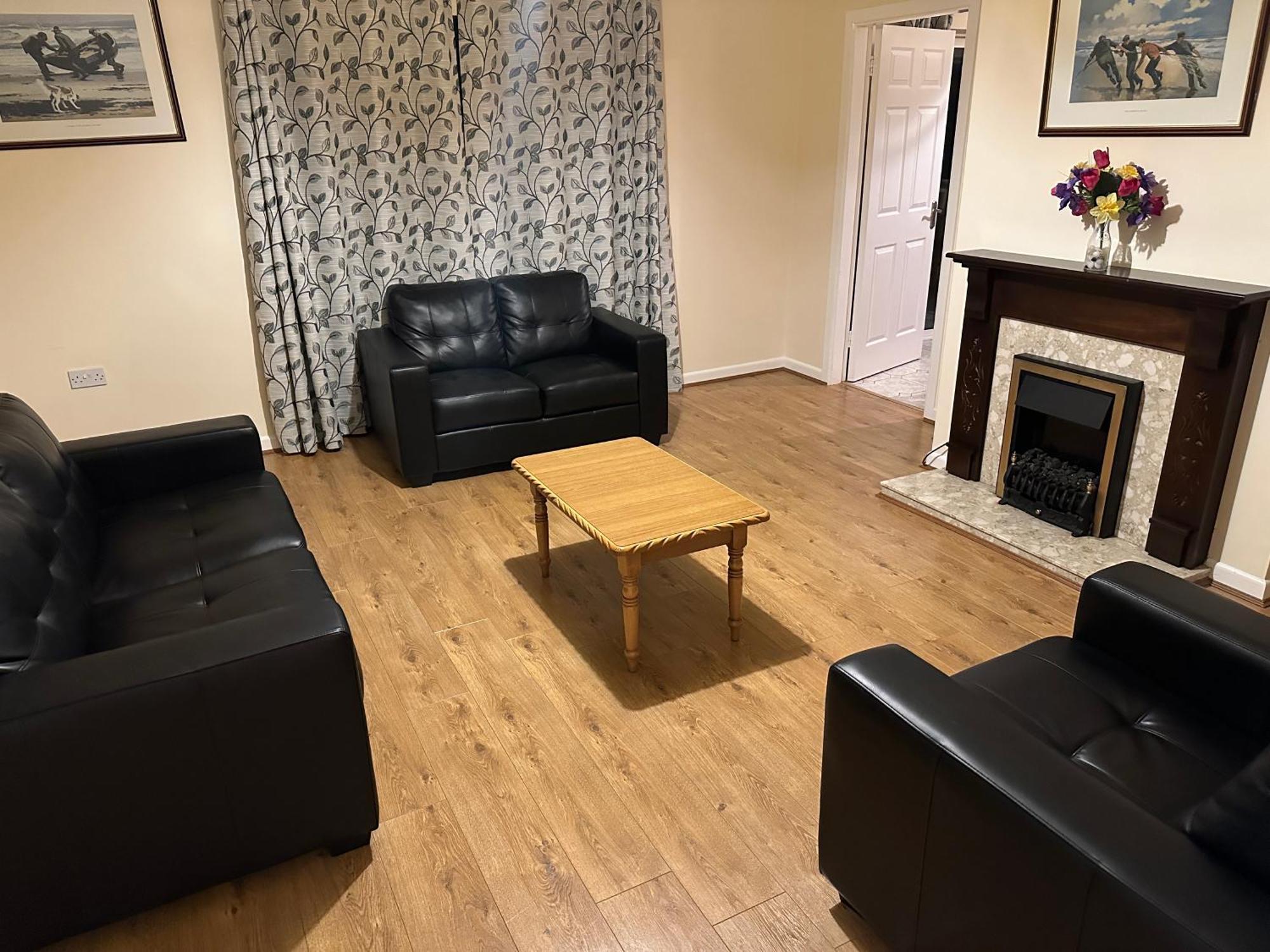 Spanish Point Holiday Homes Екстериор снимка